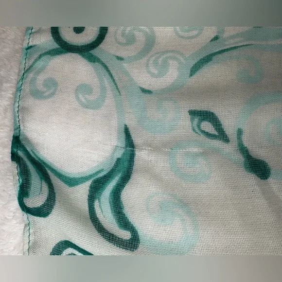 💥3/$20 Charming Charlie Scarves Bundle Pink & Teal- OR use as table runners - Picture 10 of 15